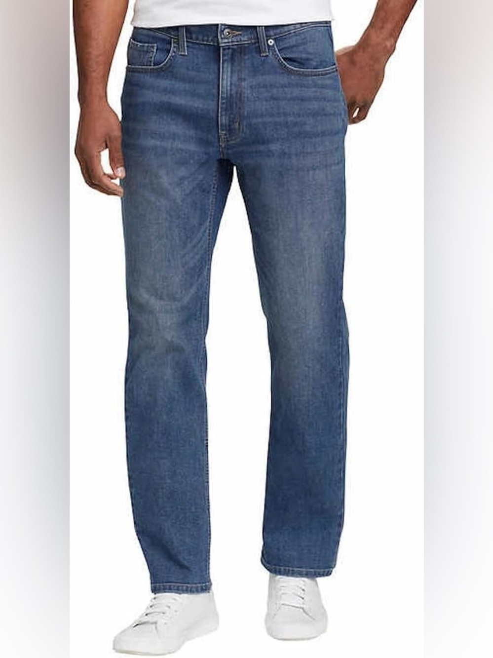 Eddie Bauer Men's Straight Jeans in Blue Wash